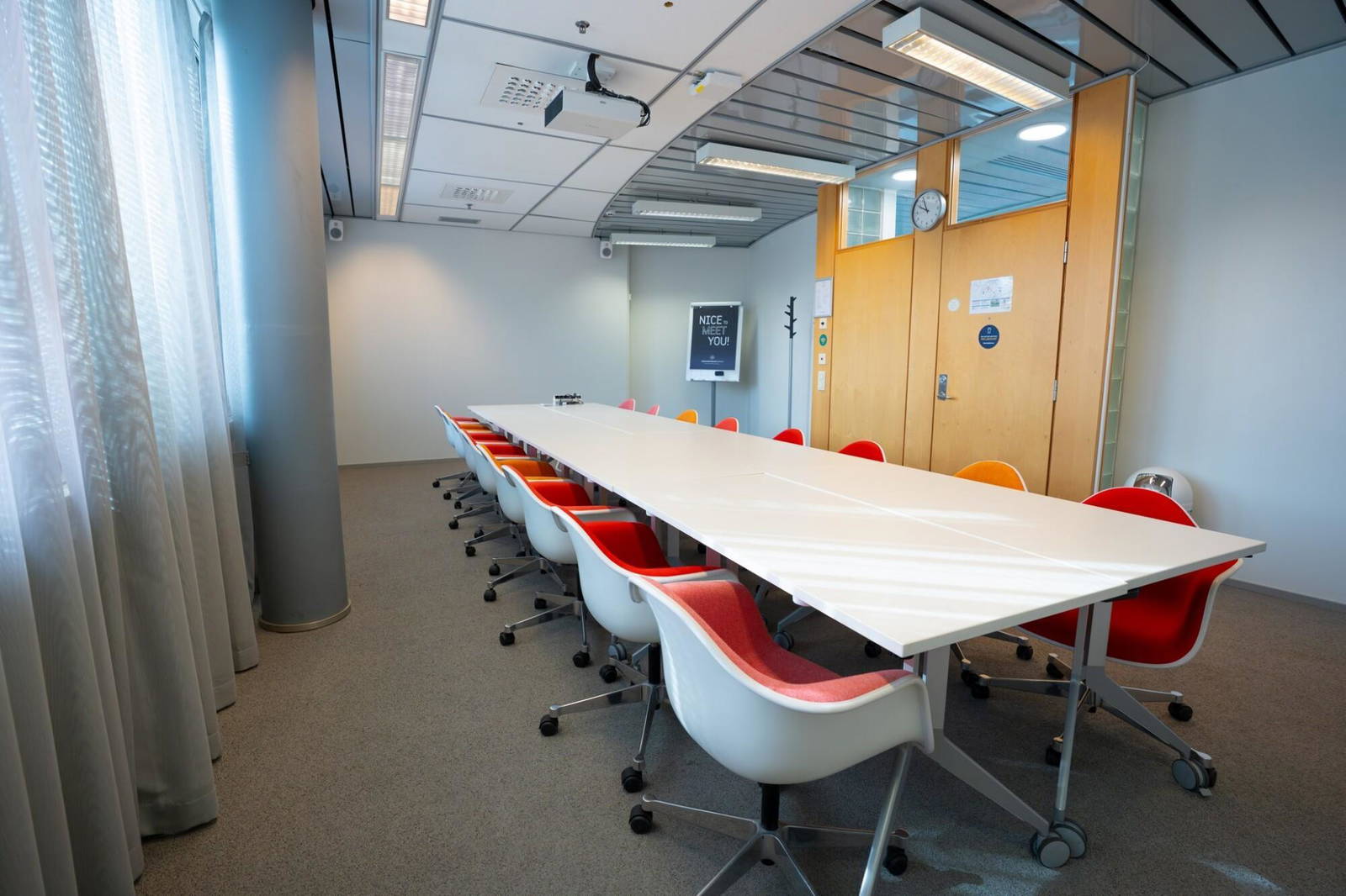 Meeting room Einstein located next to Aalto University along the Kehä I ring road, offering excellent traffic connections to all directions. Meeting room is for 16 persons in diplomat mode and the room is finished to high specifications and it includes a data projector, a flip chart or whiteboard, high speed Wi-FI and office equipment.